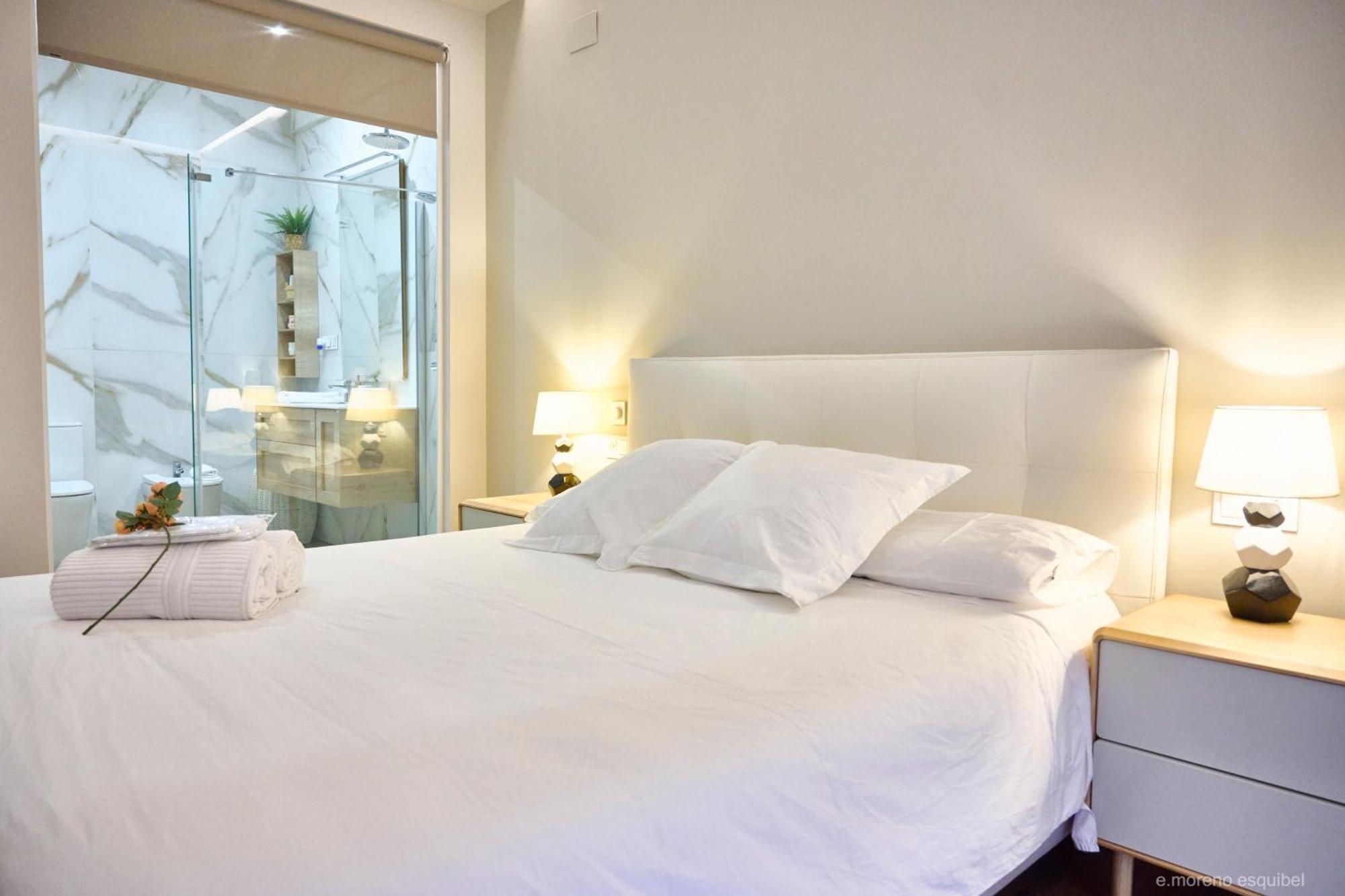 Apartamento Nuevo Lujoso Suites Centro Bilbao Wifi ,Parking Gratis מראה חיצוני תמונה